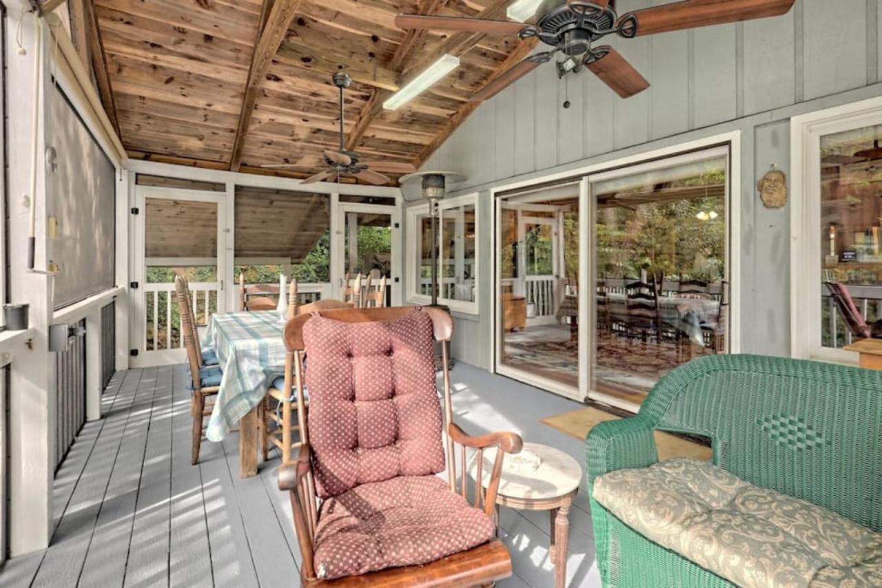 Hannahs Perch On Lake Burton With Private Top Patio And Bottom Dock Clayton Exterior foto